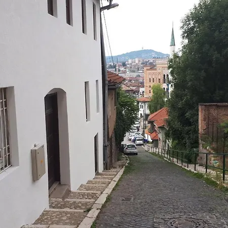 Alifakovac Apartman *